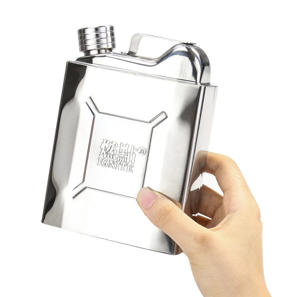 Wine Bottle Size - 18 オンス大容量ステンレス鋼金属オイルバレルタイプワインボトル家庭用屋外ポータブルビールウイスキーウォッカ飲料ストレージ