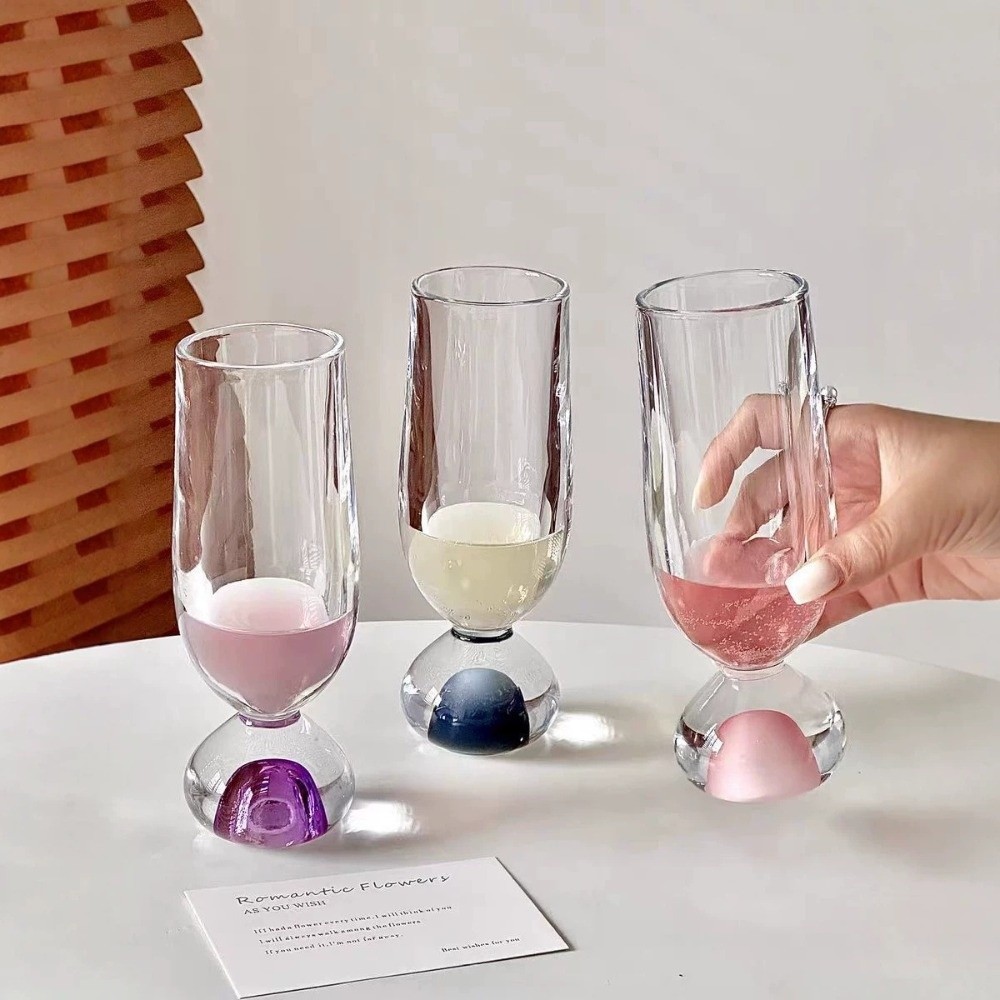 創造的な丸底ガラス製ステムカップ、精巧な170mlワインテイ - Wine Beer Tasting のレビューと価格